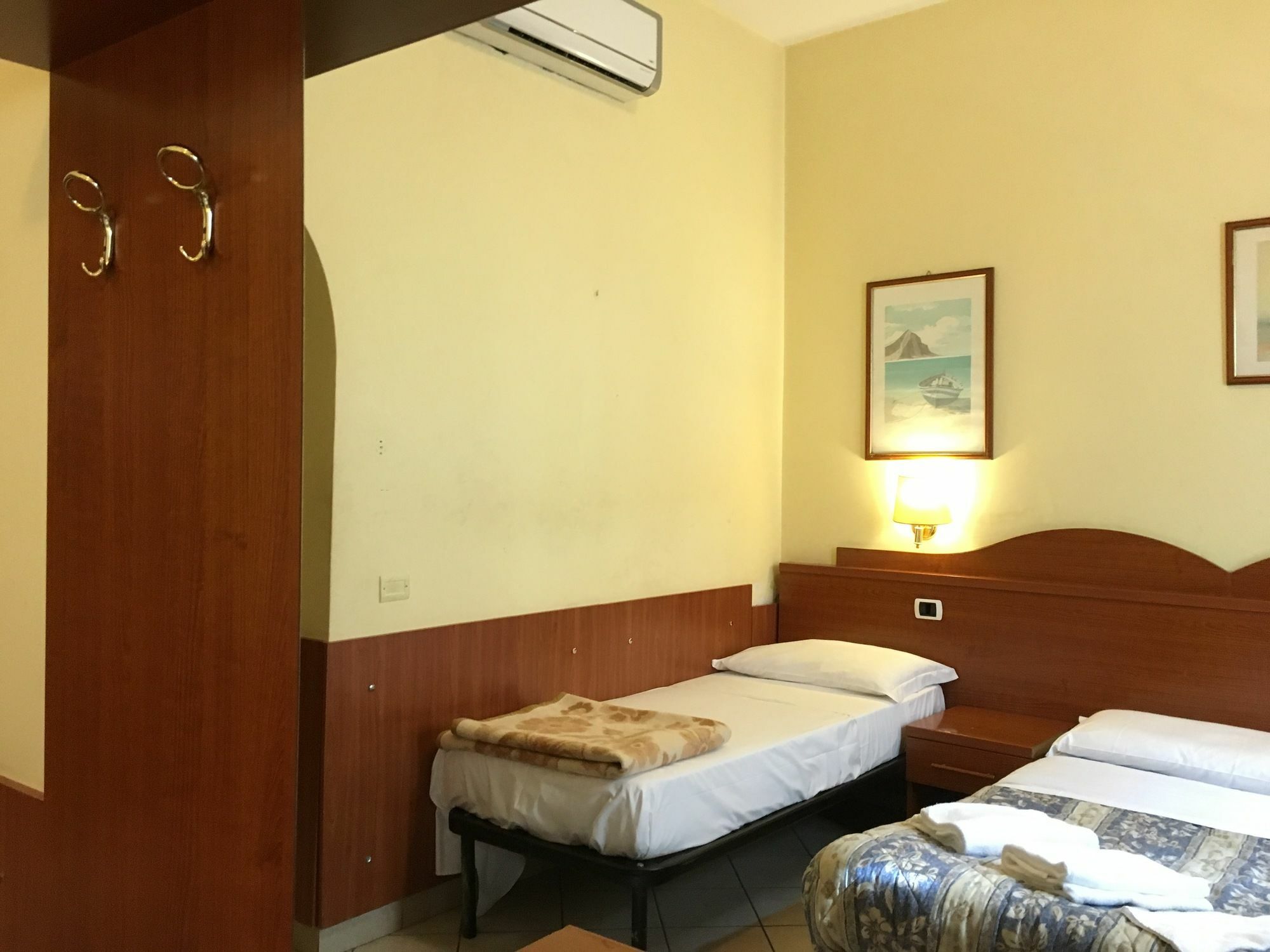 Rome Terminal House Hotel Luaran gambar